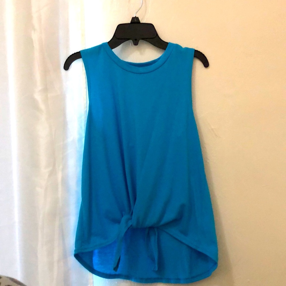 Fifth Sun Sleeve Less shirt